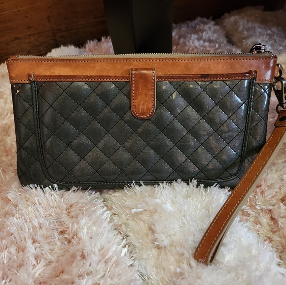 Consuela Handbags - Consuela wristlet